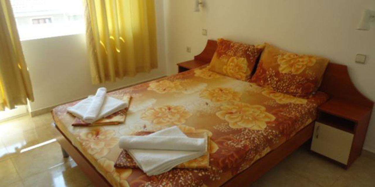 Хотел "Тихия Кът" Sozopol Bagian luar foto